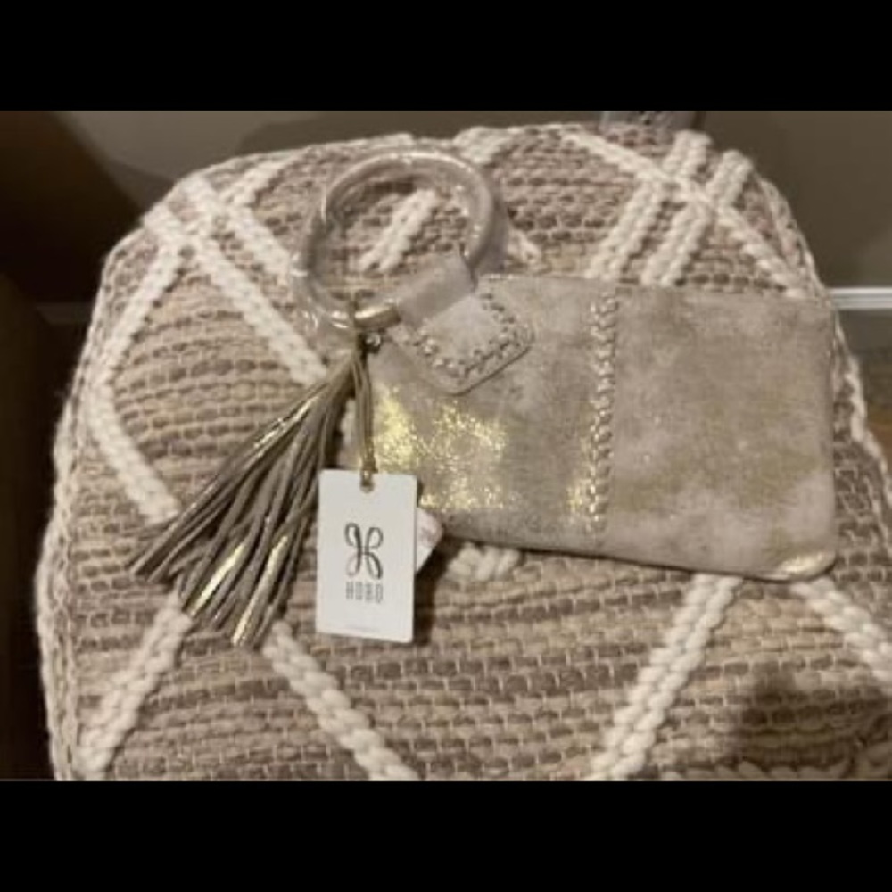 HOBO Sable wristlet